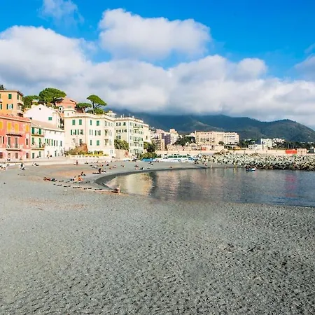 Trilocale Sulla - Parcheggio Privato Genua