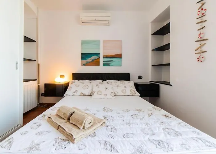 Apartman Trilocale Sulla - Parcheggio Privato Genova