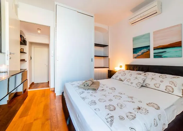 Apartman Trilocale Sulla - Parcheggio Privato