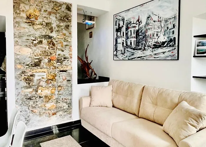 Trilocale Sulla - Parcheggio Privato Genova